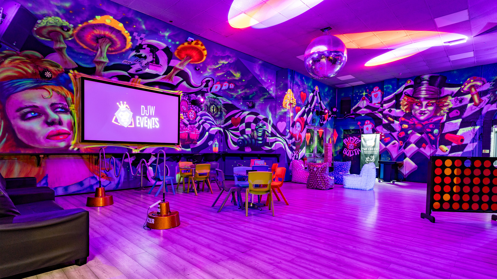 Serious room